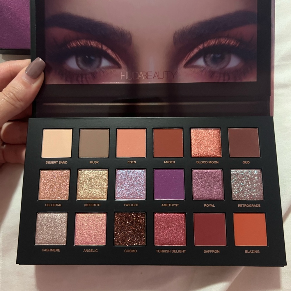 HUDA BEAUTY Eyeshadow Palette - Vibrant Pink, Orange, and Purple Tones